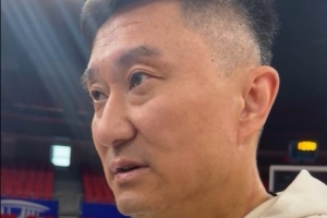 杜鋒：雖G1贏了還是要準(zhǔn)備困難 上海投入很大 光外援就花了很多