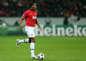 曼聯(lián)舊將瓦倫西亞：曾非常接近去皇馬，但因?yàn)榧胰朔艞壛? >
                                        </div>
                                    </div>
                                                                        <div   id=