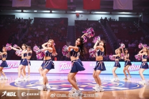 ????人氣超旺的中國香港金牛啦啦隊——Taurus