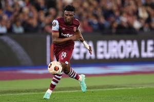 羅馬諾：熱刺下周將再次報(bào)價(jià)庫杜斯，切爾西也與球員團(tuán)隊(duì)接觸