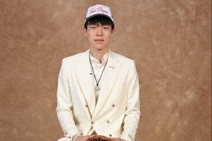 亞洲人如何打NBA？楊瀚森：不要在場上想太多 發(fā)揮好壞都是正常的