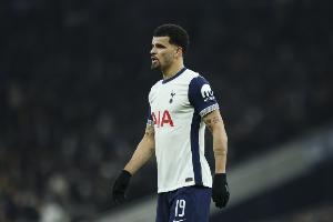 弗蘭克：索蘭克還沒(méi)能復(fù)出 孫興慜明天將佩戴隊(duì)長(zhǎng)袖標(biāo)