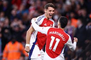 一臉懵??基維奧爾：羅馬諾HWG時正要去訓練 隊友問為何還換衣服