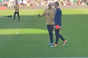 身兼二職！每體：巴薩門(mén)將教練拉蒙兼任定位球教練，本賽季功勞大