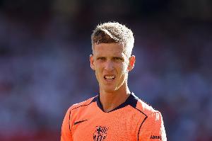 阿斯：巴薩對奧爾莫國家隊受傷非常憤怒，為何赫伊森能提前回皇馬