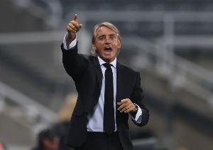 太陽(yáng)報(bào)：曼奇尼已告知其朋友，若阿莫林下課他有機(jī)會(huì)執(zhí)教曼聯(lián)