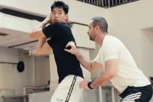 感覺回來了！崔永熙球場(chǎng)康復(fù)訓(xùn)練更新 用受傷的左腳第1次發(fā)力扣籃