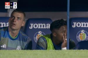 ??西媒：恩德里克知道沒有機(jī)會(huì)出場(chǎng)后怒踢水瓶，阿隆索不高興