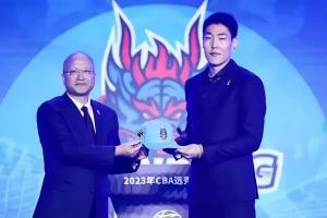 山東男籃11號秀！前CBA球員阿澤蒙BA賽場狂轟101分 助隊6連勝領(lǐng)跑