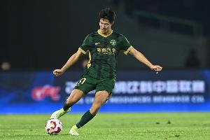 足球報(bào)：浙江隊(duì)多次派人進(jìn)京邀請張璦暉加盟，對優(yōu)秀人才不問來路