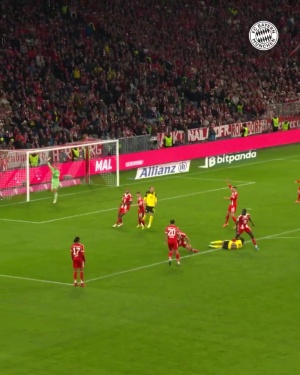 后衛(wèi)我也能踢！中鋒凱恩回追倒地滑鏟，成功封堵F-席爾瓦射門