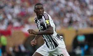 米體：圖多爾今夏要求買斷穆阿尼并引進(jìn)出色中場，科莫利均未滿足