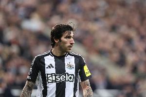 斯基拉：托納利與紐卡續(xù)約至2029+1年延長(zhǎng)選項(xiàng)，總年薪達(dá)1000萬歐