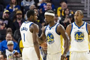 這什么比賽？勇士全隊(duì)合計(jì)4記罰球&庫里3中3 快船全隊(duì)16中13