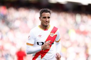 再次違規(guī)！西媒：巴列卡諾因在高風險比賽當天線下售票而面臨罰款