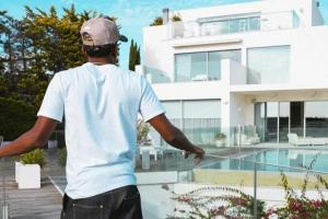 壕！世體：18歲亞馬爾1050萬歐元購買豪宅，皮克夏奇拉曾住在這