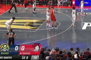 緊張了？開拓者主場(chǎng)首節(jié)快結(jié)束時(shí) 計(jì)分板和計(jì)時(shí)器都出問題了...