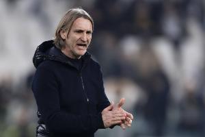 克雷莫內(nèi)塞主帥：下半場(chǎng)我們的表現(xiàn)很出色，必須注意合理分配體能