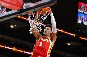 身手全面！杰倫-約翰遜近4場場均23.3分9.8板5.3助 命中率60.6%