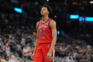 6失誤扎眼！墨菲14中6&罰球9中7砍下21分10板4助2斷