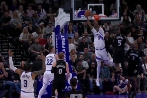 仿佛看見麥迪了！5號秀貝利反擊底線漂移小折疊雙手反扣美如畫