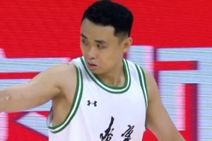 全部掛蛋！原帥手感冰涼5投全鐵僅出場9分鐘 5項有效數(shù)據(jù)全部為0