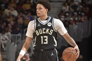 扛著球隊(duì)！羅林斯第三節(jié)再拿8分 三節(jié)15中10獨(dú)得24分4板4助