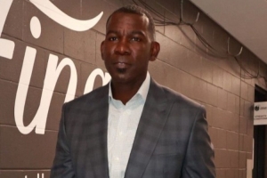 Stein：邁克爾-芬利當時對交易東契奇提出了最強烈的反對意見