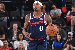 比爾賽季報銷！解說：突然有了一種總被快船開玩笑的宿命感