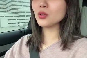 笑死！烤肉姐爆料：出去吃飯，一黑人沖我大喊，車窗搖下來才知道是小卡！-直播吧