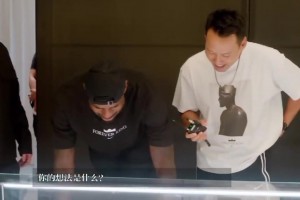 排面拉滿！品牌方為詹姆斯中國行精心準(zhǔn)備球鞋球衣展，老詹都驚了