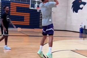 NBA球員訓(xùn)練時彈無虛發(fā)是真的！話說這仨有沒可能湊一隊呢??