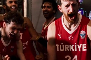 ??一黑到底？土耳其8戰(zhàn)全勝 將隊標貼在了歐錦賽決賽上