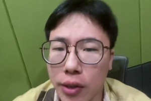 孔祥宇：火箭打的什么玩意！對方中鋒都被罰下了還贏不了~